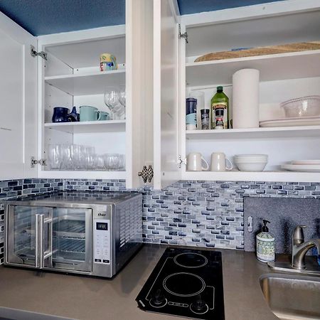 Apartamento Beautiful Ocean Views At The Victorian Galveston Exterior foto