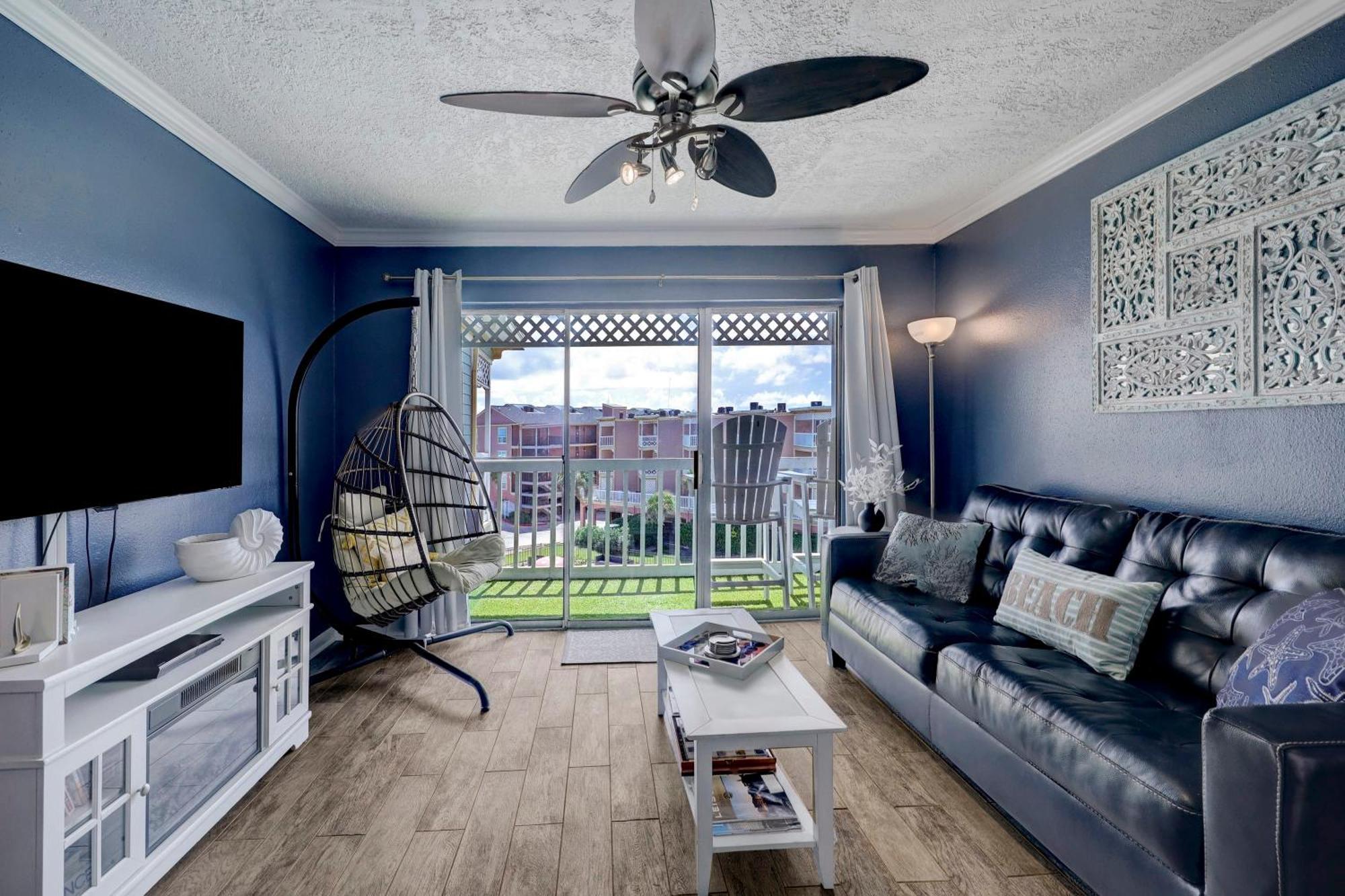 Apartamento Beautiful Ocean Views At The Victorian Galveston Exterior foto